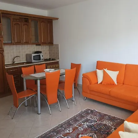 Apartament Junaid Golem (Tirana)